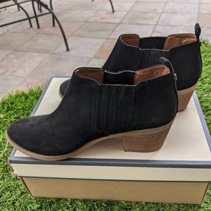 Melrose and Market booties